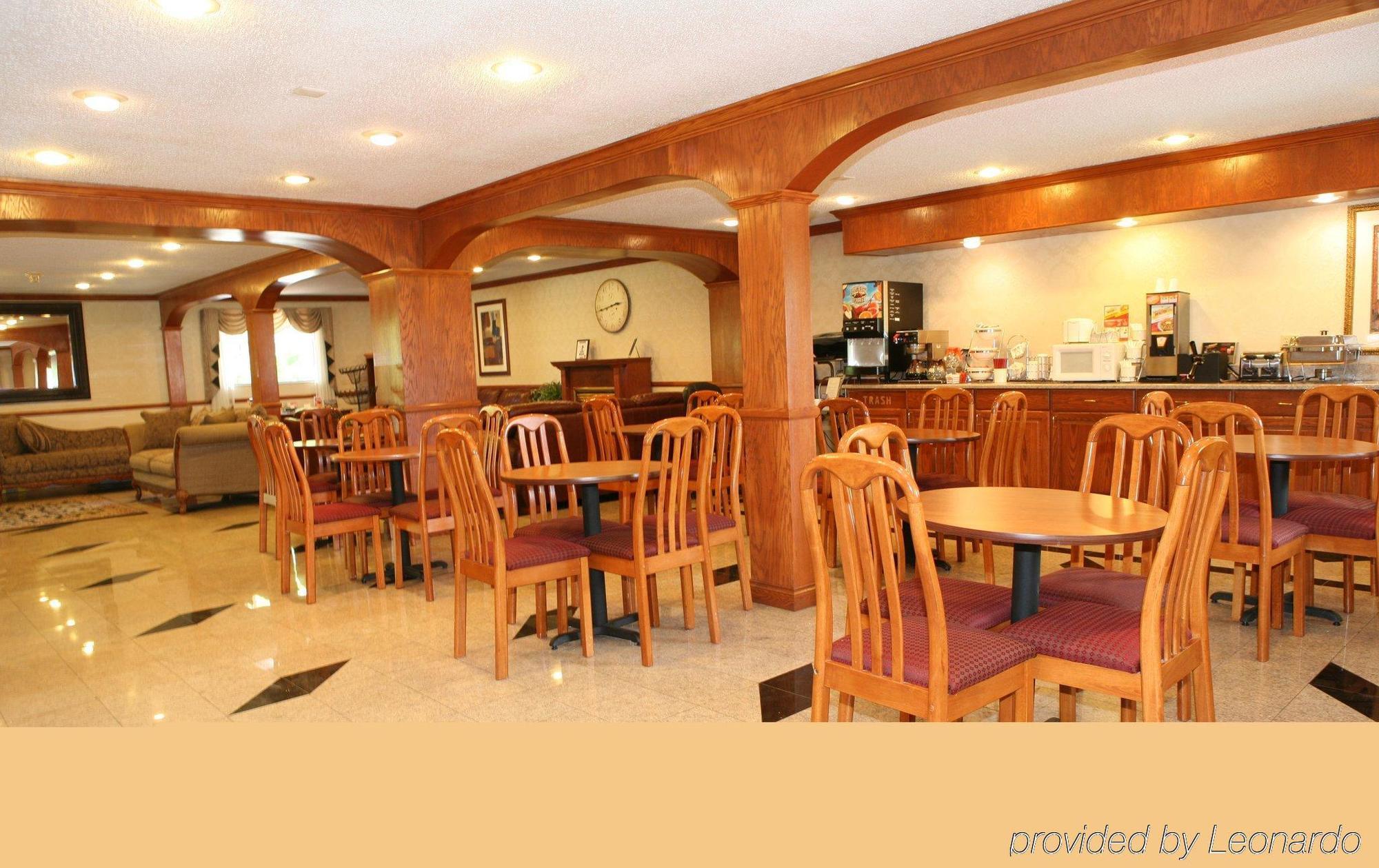 Days Inn & Suites By Wyndham Monroe Restaurant photo